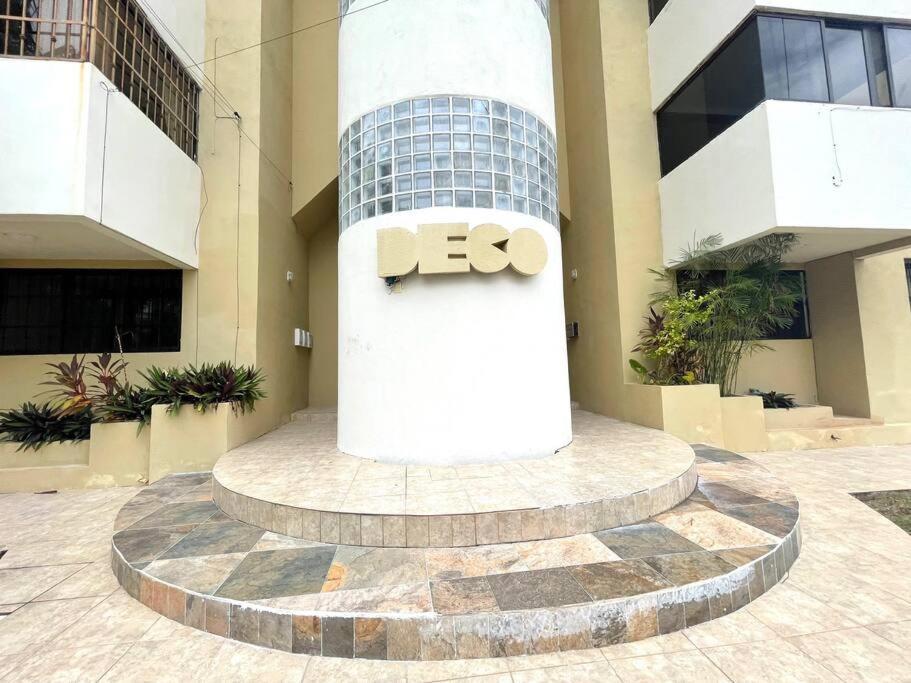 Deco 2 Downtown 3 Bed Apartment Renewed Cancún Buitenkant foto